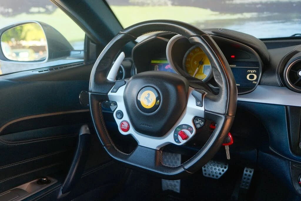 2012 Ferrari FF - Image 14 of 31