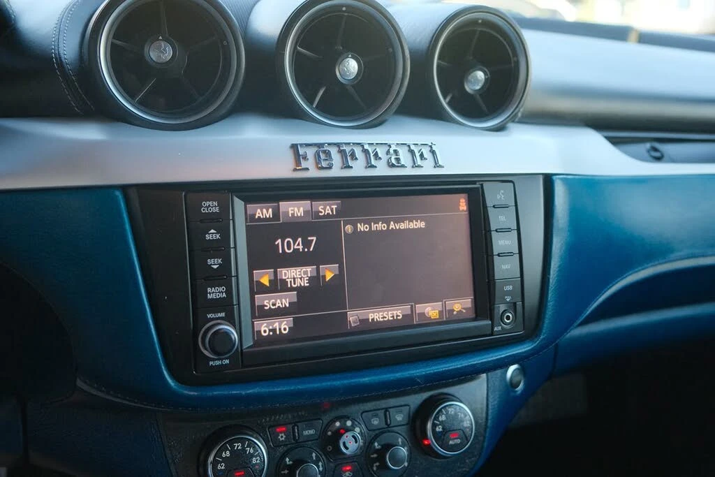 2012 Ferrari FF - Image 17 of 31