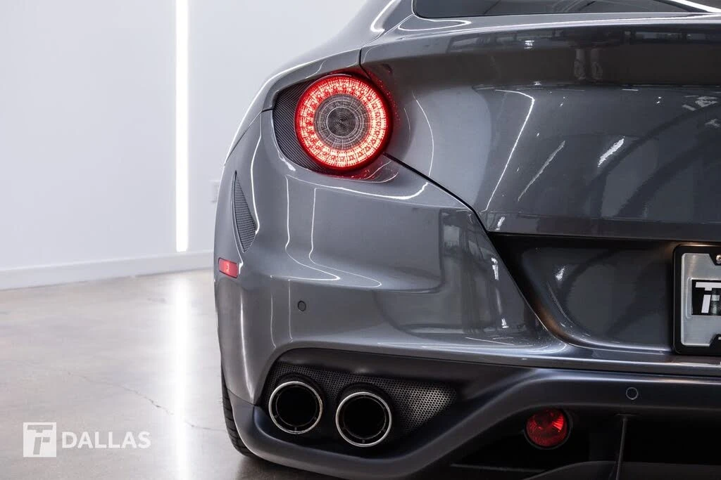 2012 Ferrari FF - Image 11 of 31