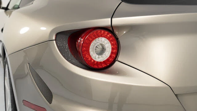 2012 Ferrari FF - Image 15 of 20