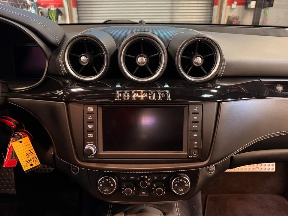 2012 Ferrari FF - Image 22 of 31