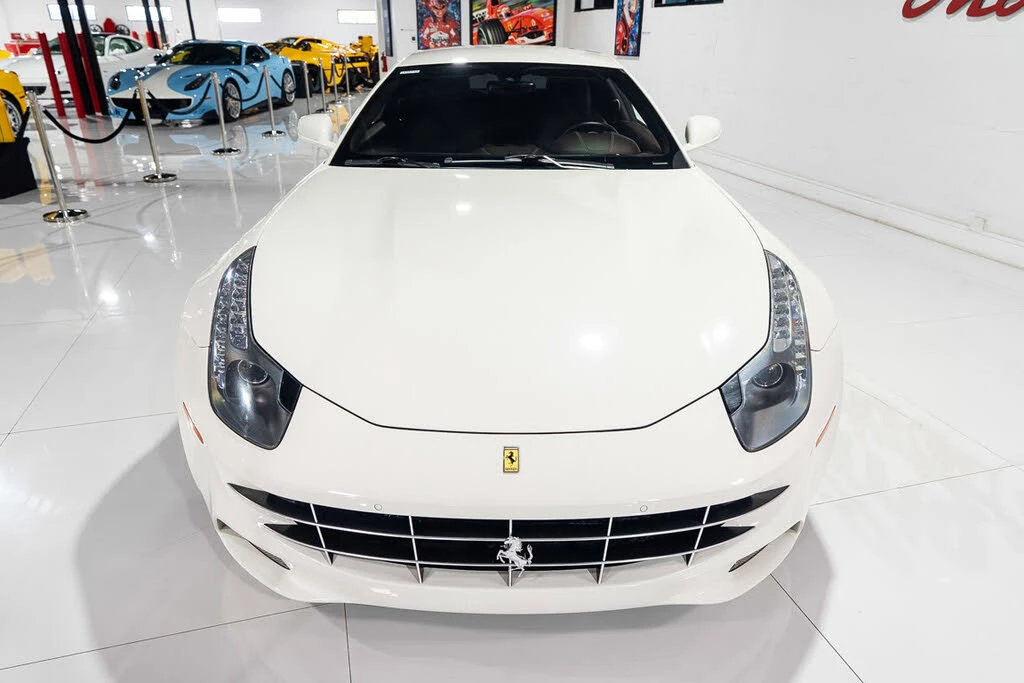 2012 Ferrari FF - Image 2 of 31
