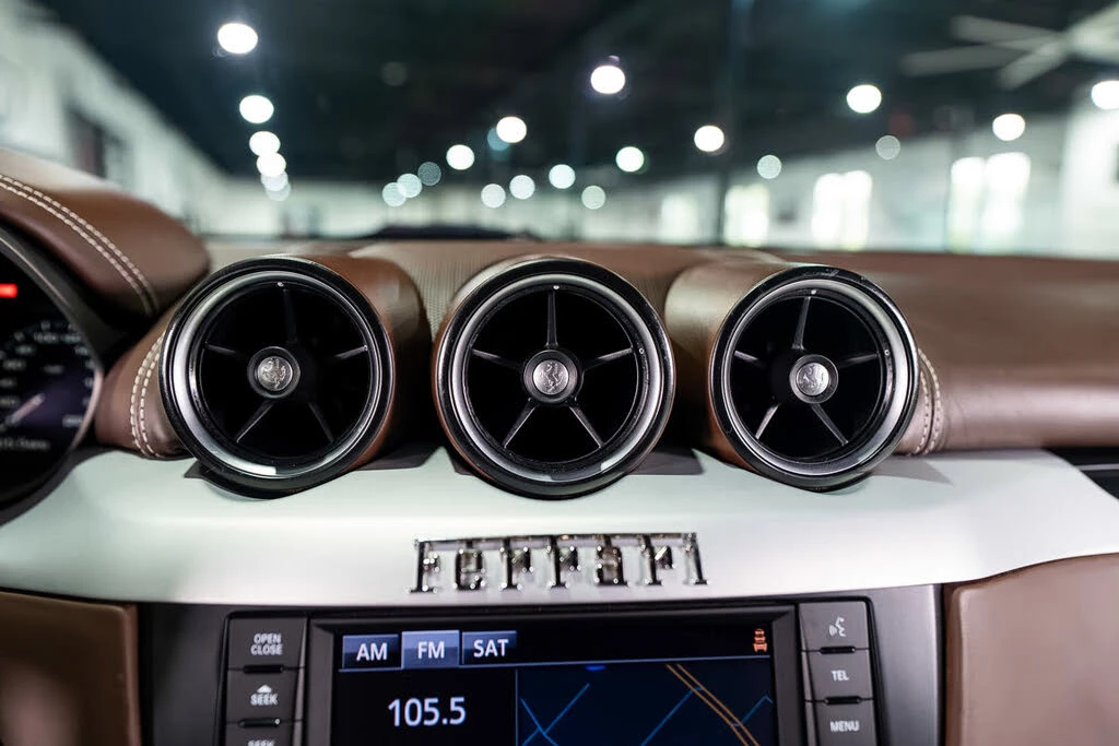 2012 Ferrari FF - Image 20 of 31