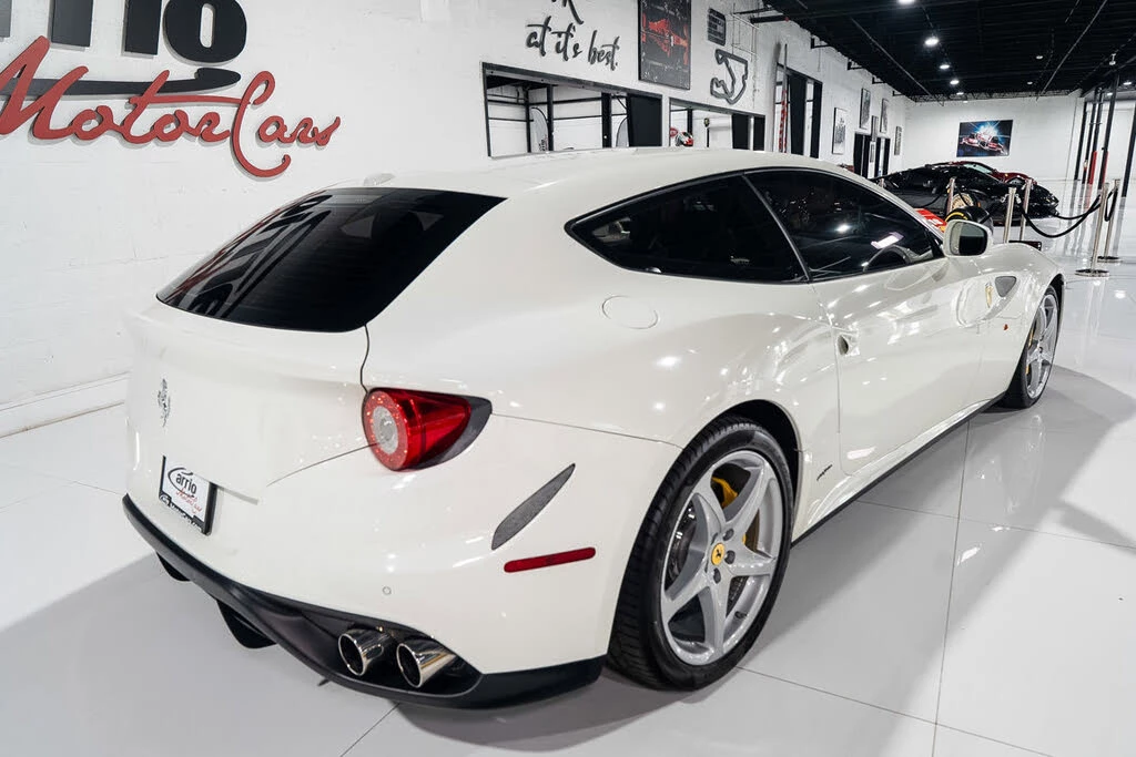 2012 Ferrari FF - Image 7 of 31
