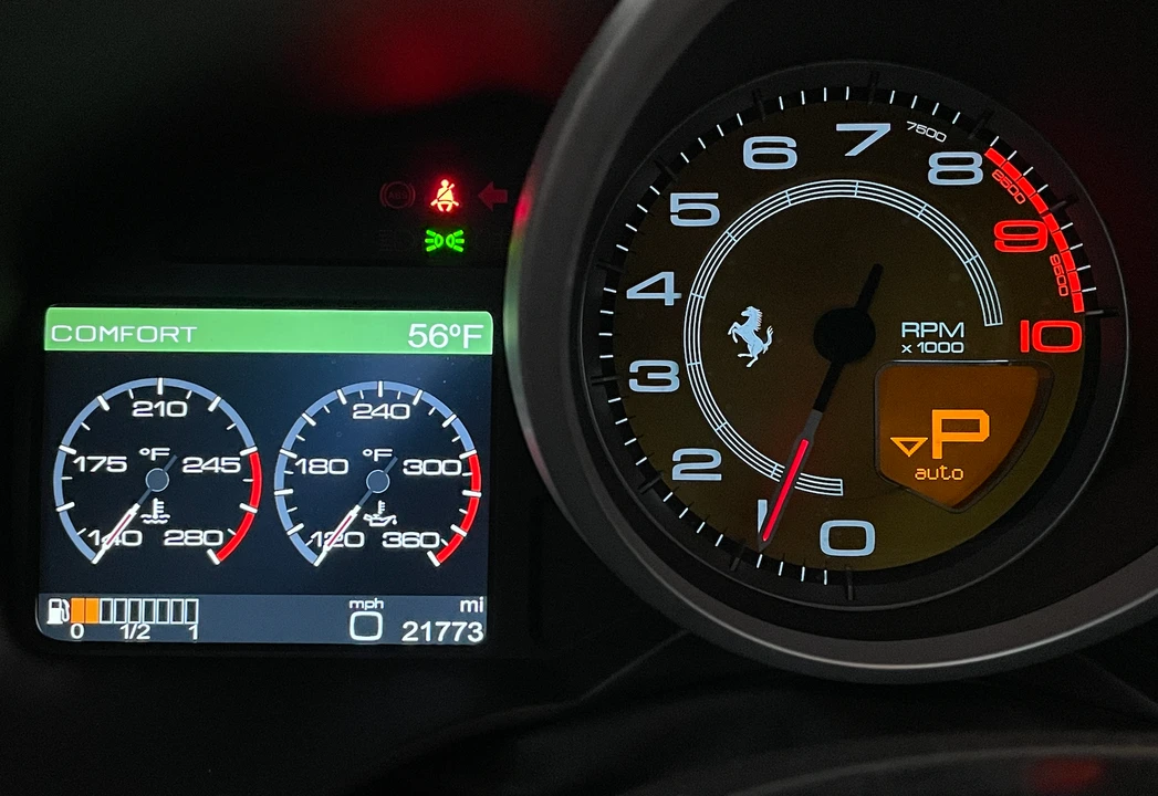 2012 Ferrari FF - Image 8 of 8