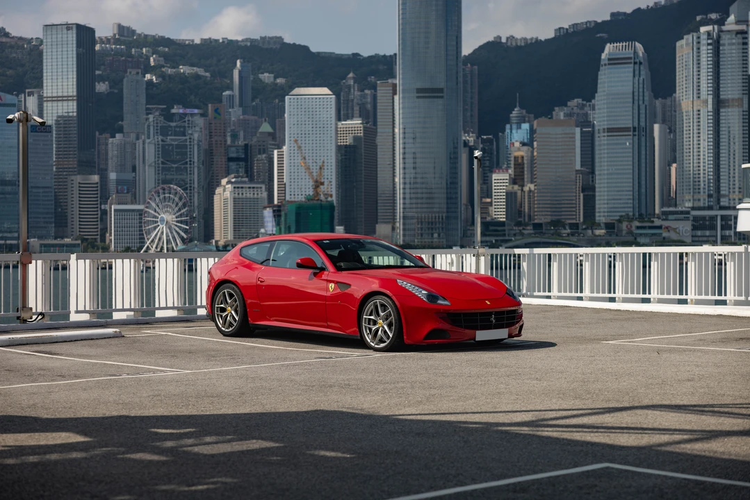 2012 Ferrari FF - Image 8 of 31
