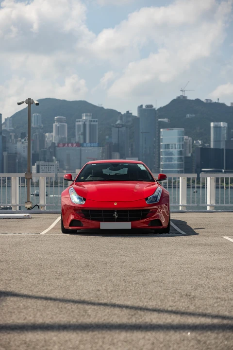 2012 Ferrari FF - Image 13 of 31