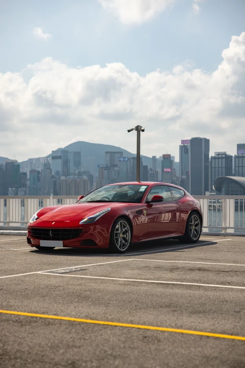 2012 Ferrari FF - Image 14 of 31