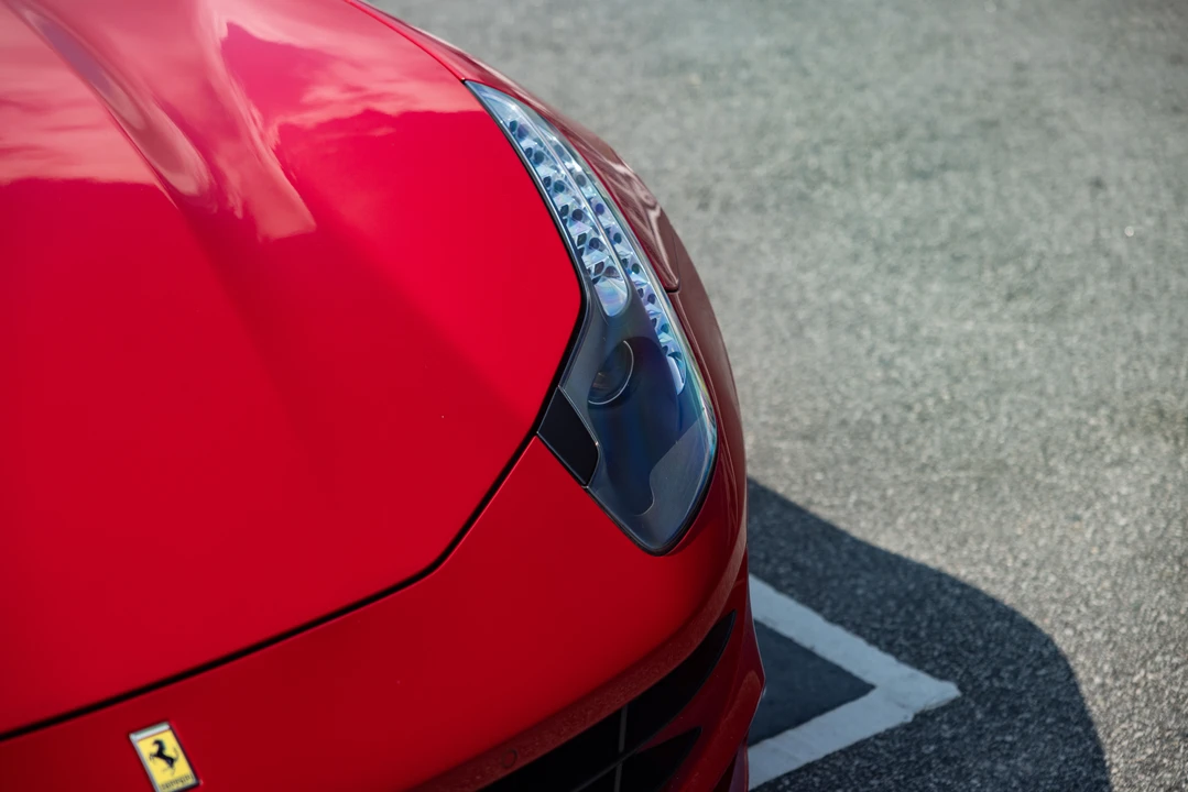 2012 Ferrari FF - Image 18 of 31