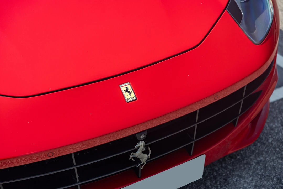 2012 Ferrari FF - Image 19 of 31