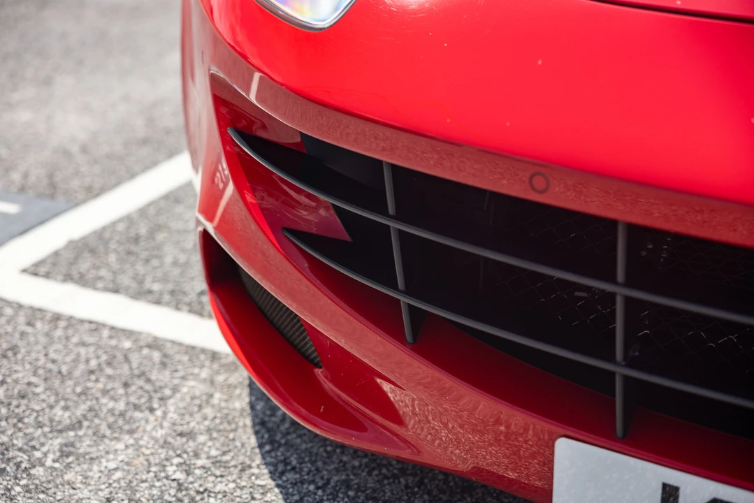 2012 Ferrari FF - Image 20 of 31