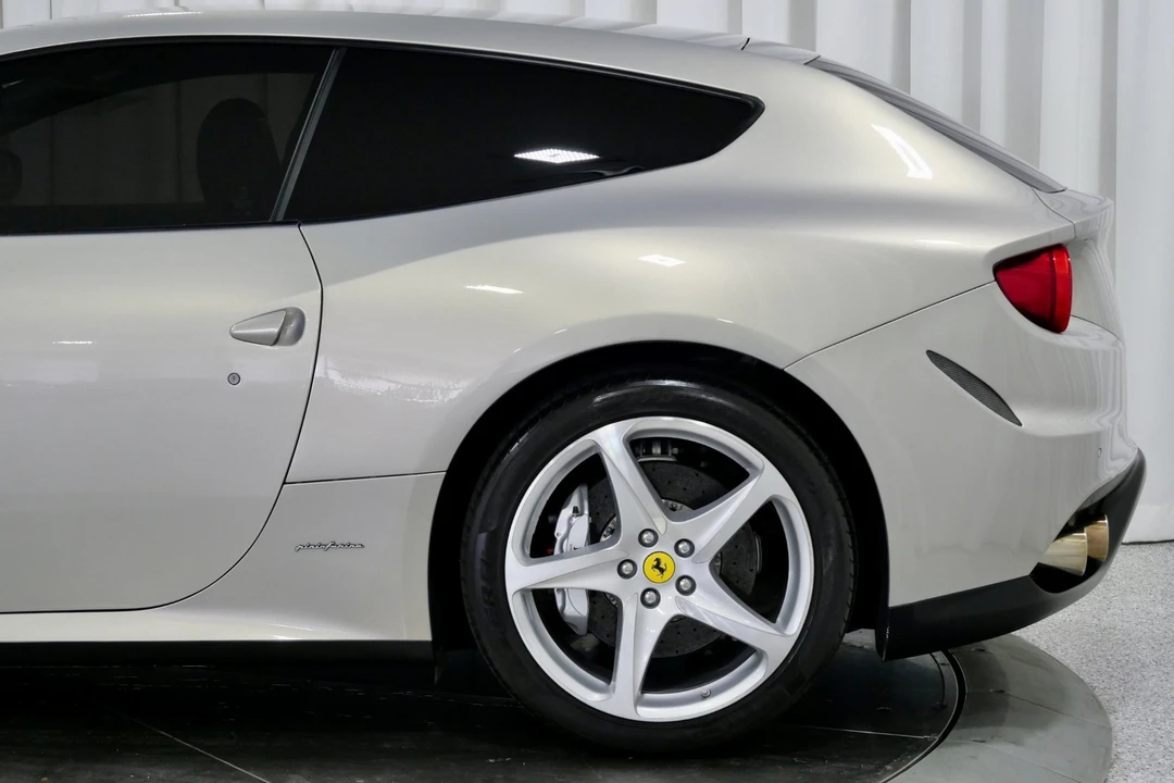 2012 Ferrari FF - Image 11 of 12