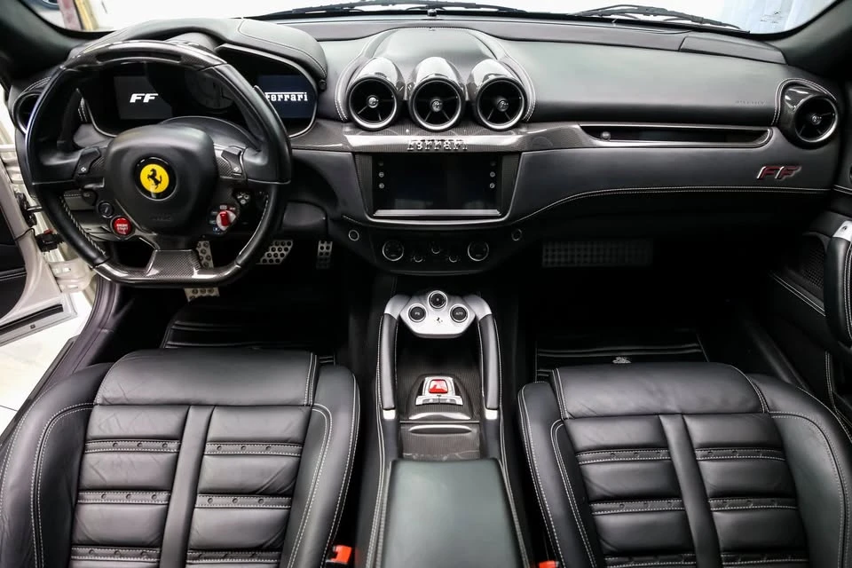 2012 Ferrari FF - Image 18 of 20