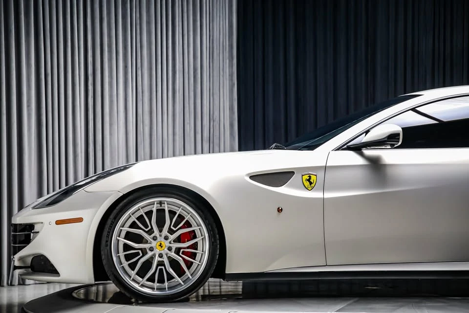 2012 Ferrari FF - Image 8 of 20