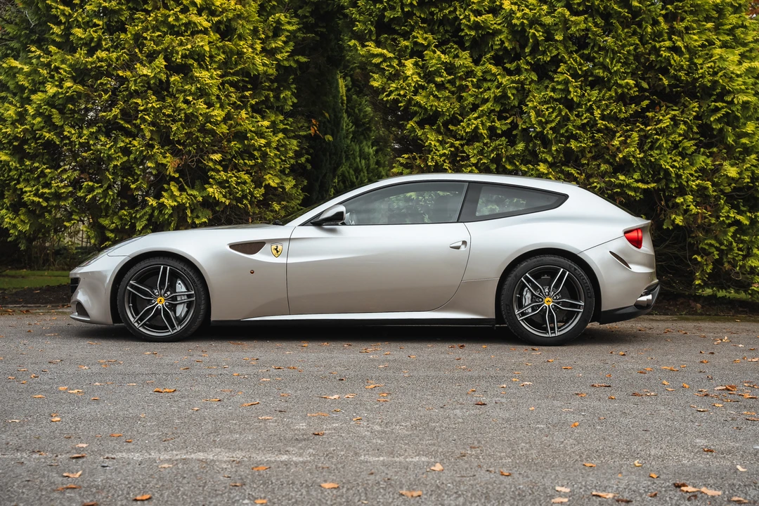 2012 Ferrari FF - Image 16 of 31
