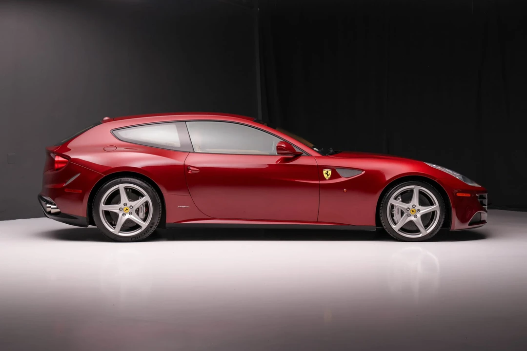 2012 Ferrari FF - Image 8 of 31