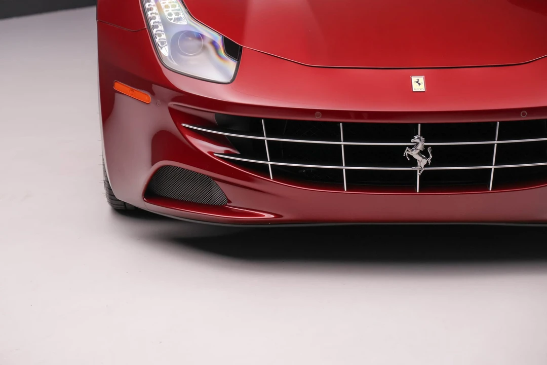 2012 Ferrari FF - Image 18 of 31