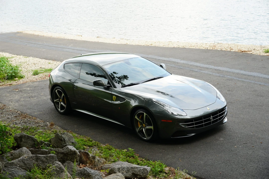 2012 Ferrari FF - Image 11 of 31