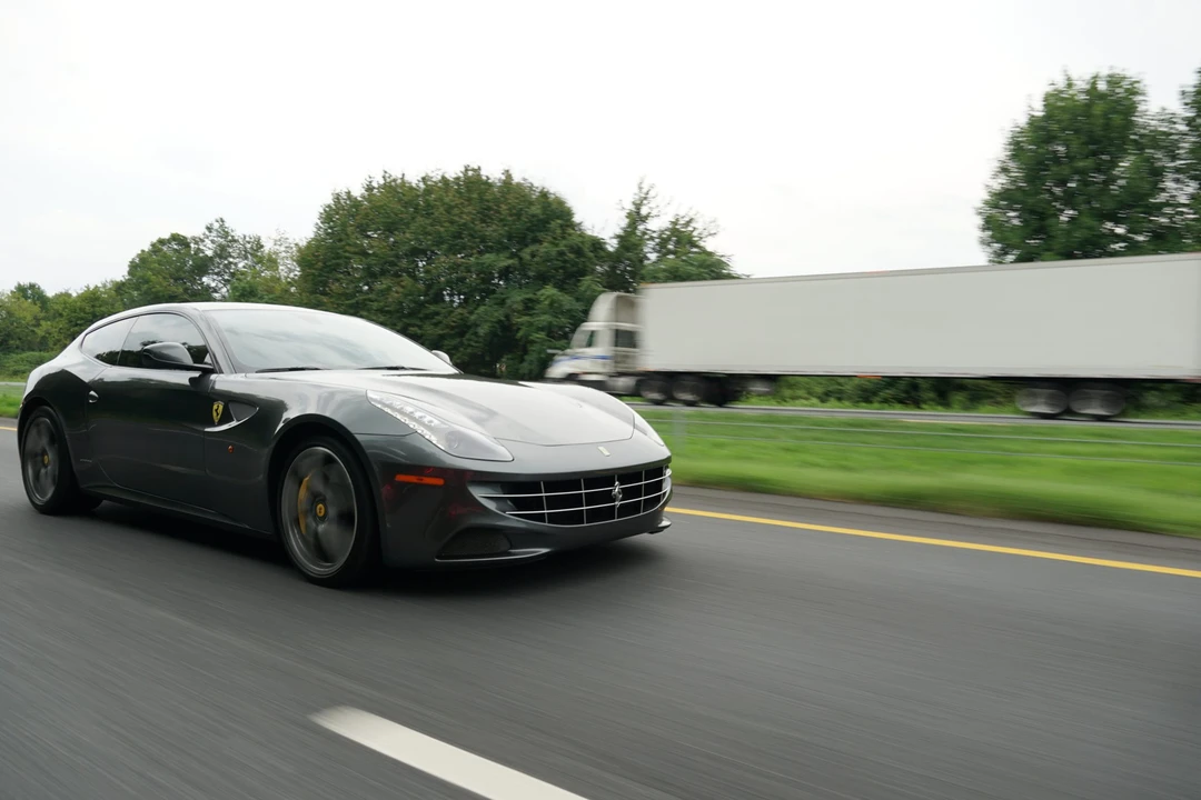 2012 Ferrari FF - Image 12 of 31