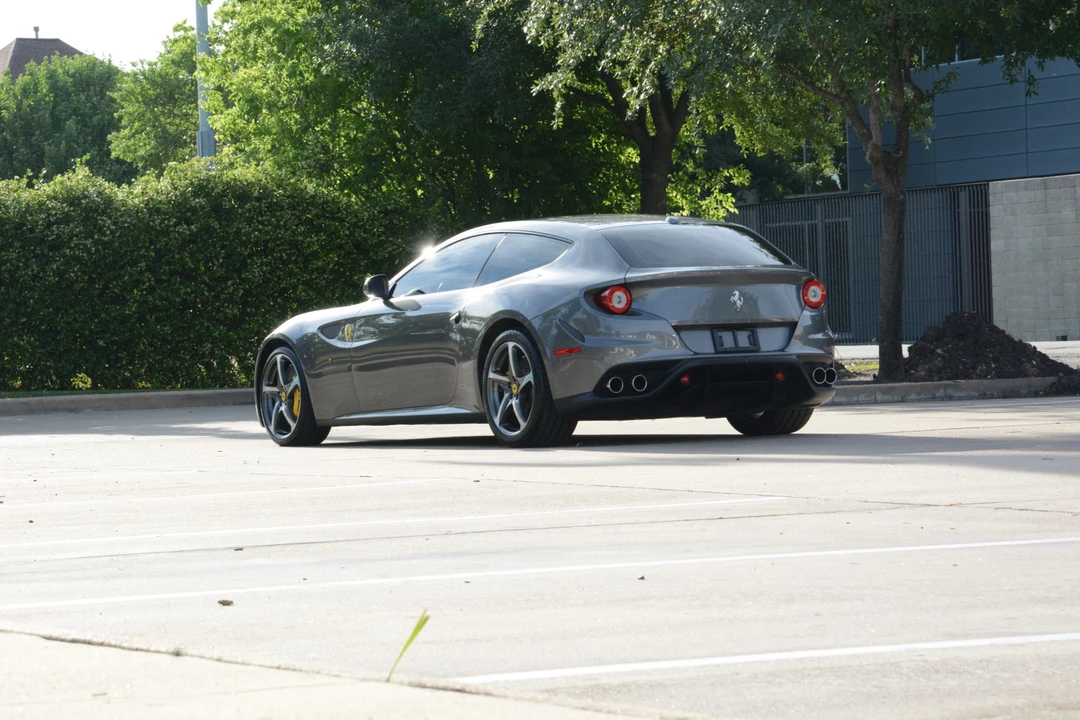2012 Ferrari FF - Image 24 of 31