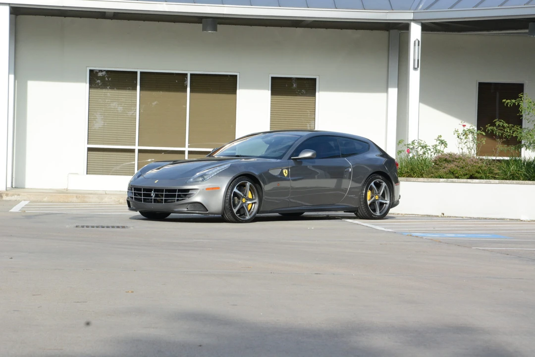 2012 Ferrari FF - Image 15 of 31