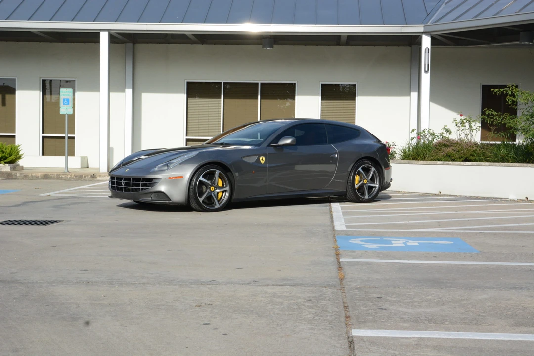 2012 Ferrari FF - Image 8 of 31