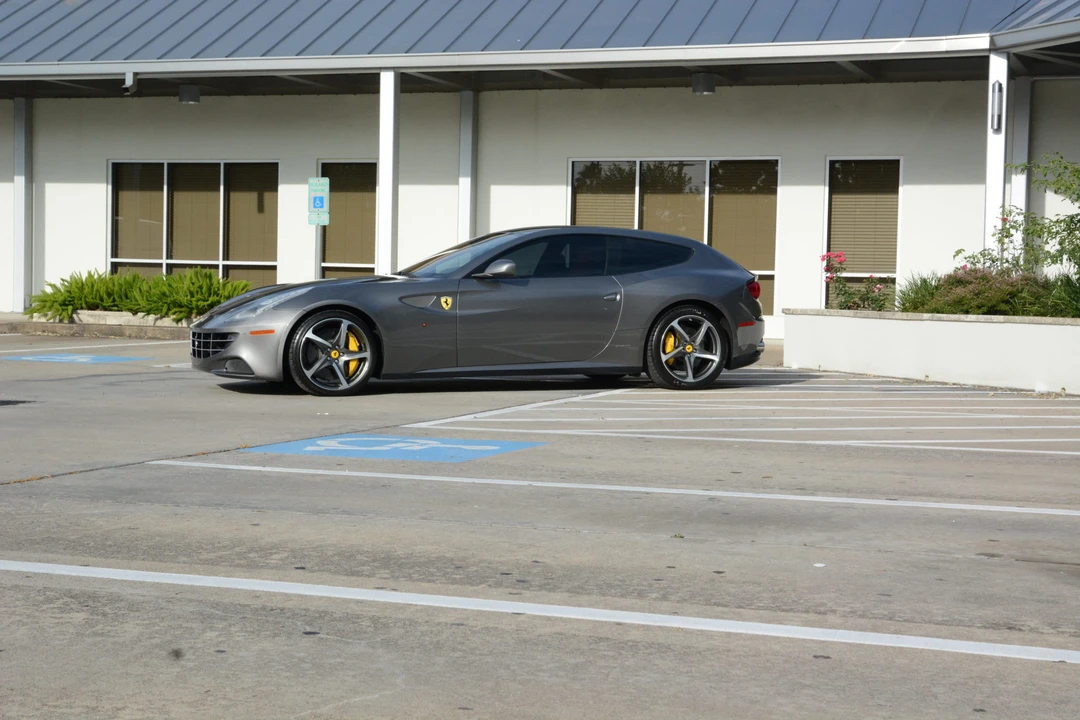 2012 Ferrari FF - Image 6 of 31