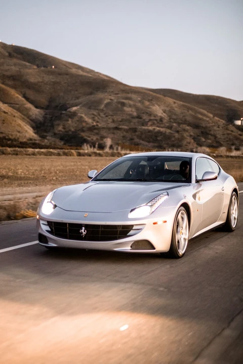 2012 Ferrari FF - Image 8 of 31
