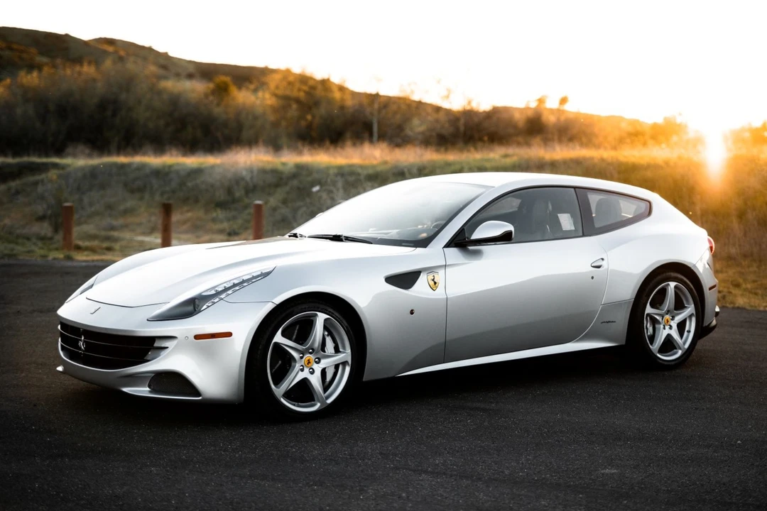 2012 Ferrari FF - Image 6 of 31