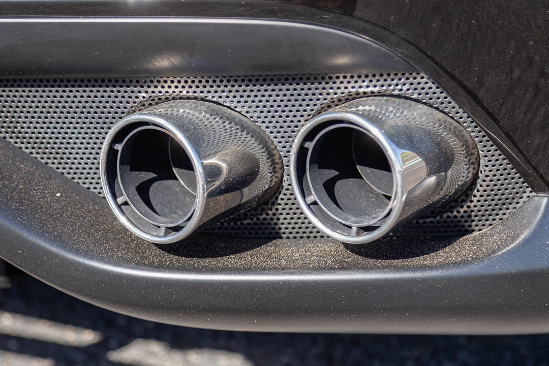2012 Ferrari FF - Image 19 of 31