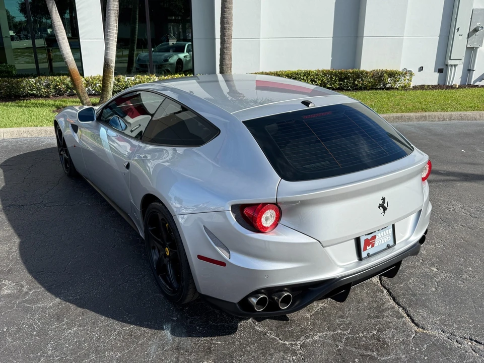 2012 Ferrari FF - Image 14 of 21