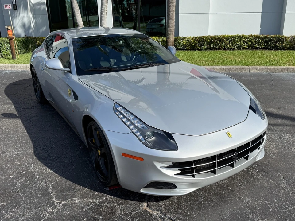 2012 Ferrari FF - Image 5 of 21