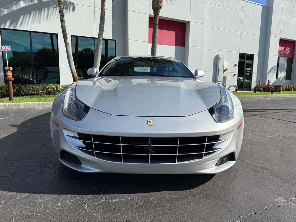 2012 Ferrari FF - Image 10 of 21