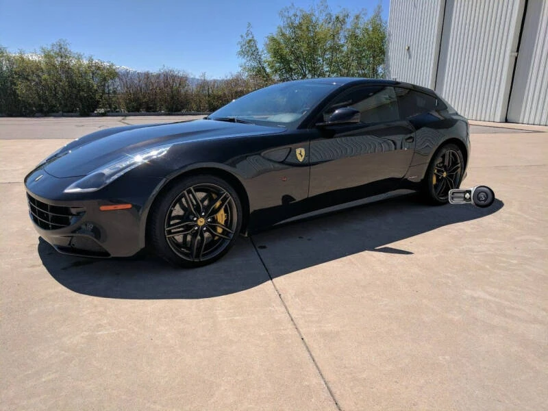 2012 Ferrari FF - Image 8 of 11
