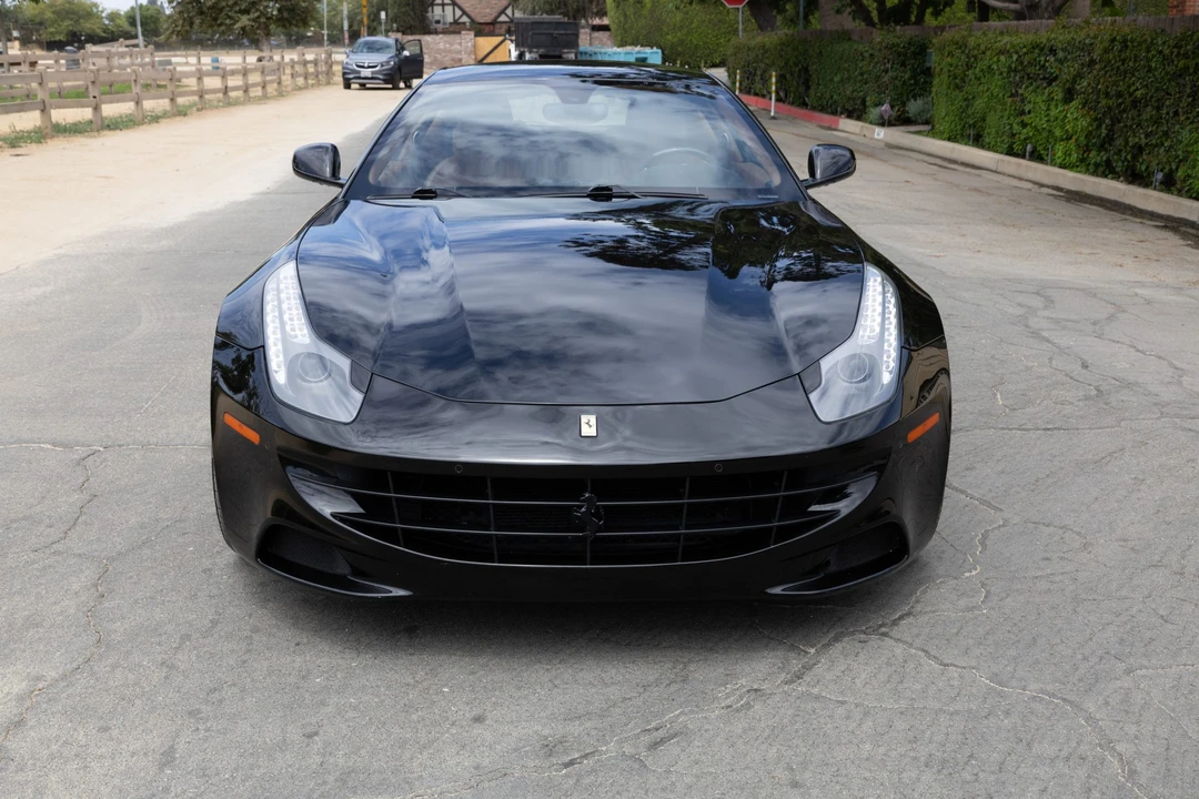 2012 Ferrari FF - Image 5 of 31