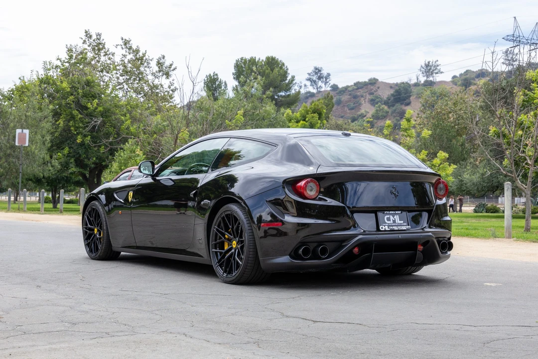 2012 Ferrari FF - Image 11 of 31