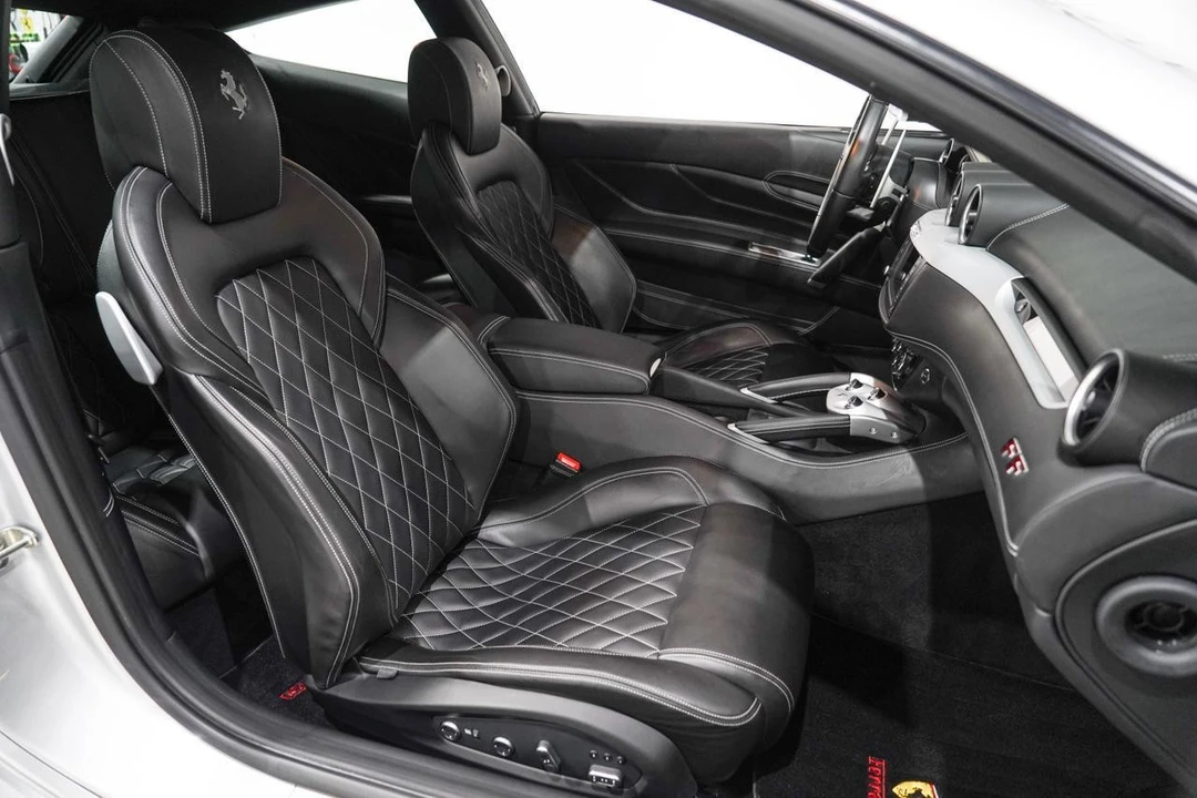 2012 Ferrari FF - Image 16 of 21