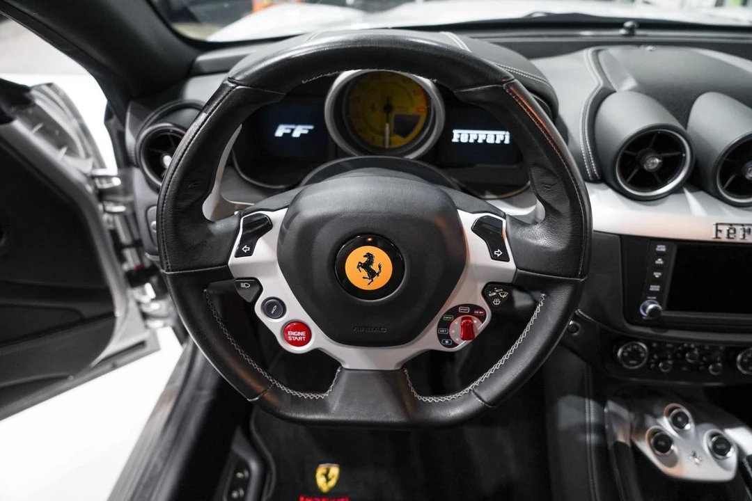 2012 Ferrari FF - Image 11 of 21