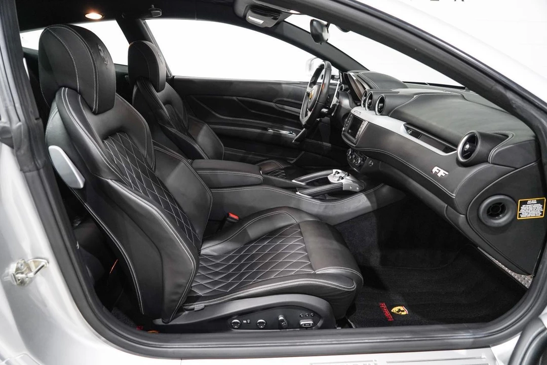 2012 Ferrari FF - Image 15 of 21