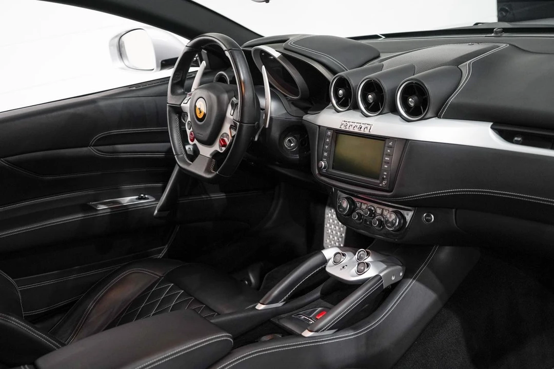 2012 Ferrari FF - Image 18 of 21