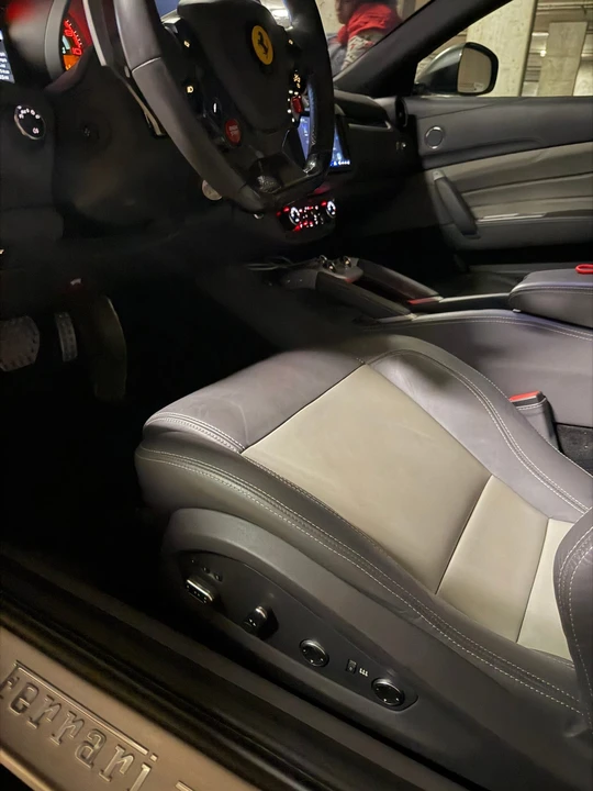 2012 Ferrari FF - Image 19 of 31