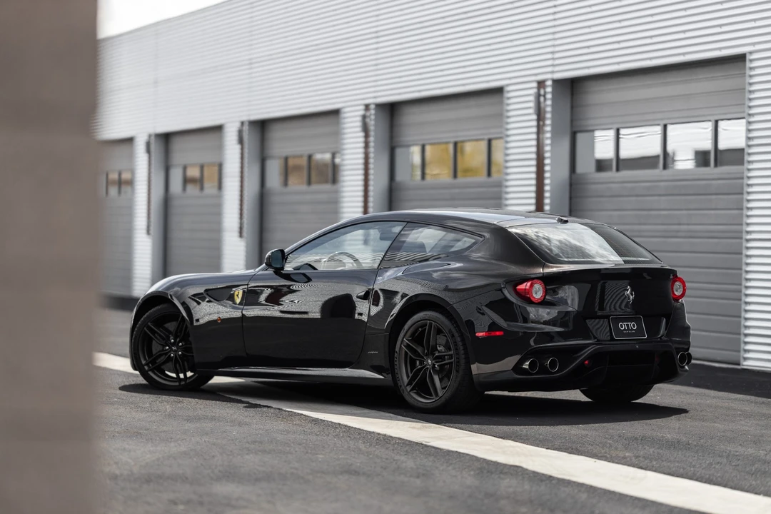 2012 Ferrari FF - Image 10 of 31