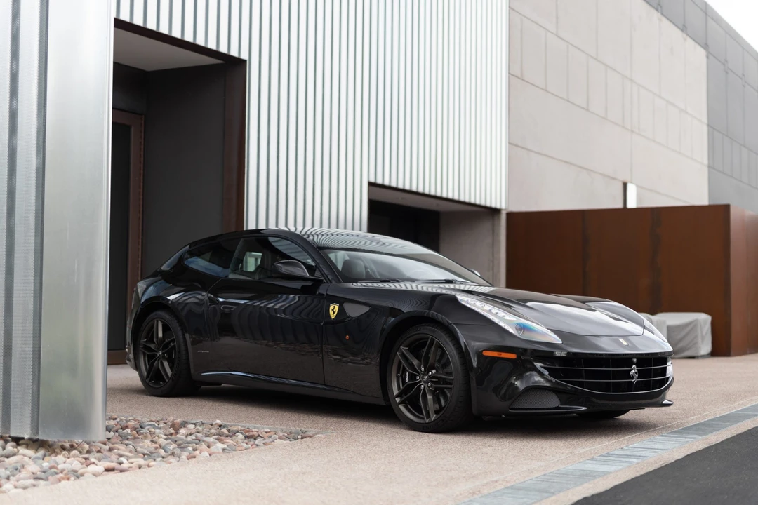 2012 Ferrari FF - Image 20 of 31