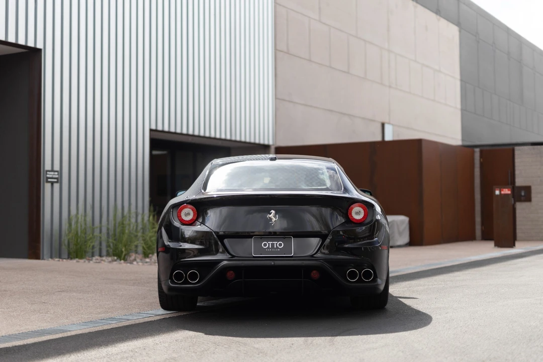 2012 Ferrari FF - Image 15 of 31