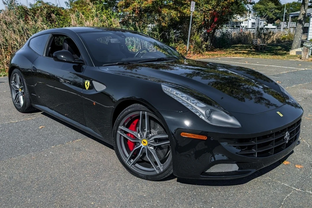 2012 Ferrari FF - Image 2 of 31