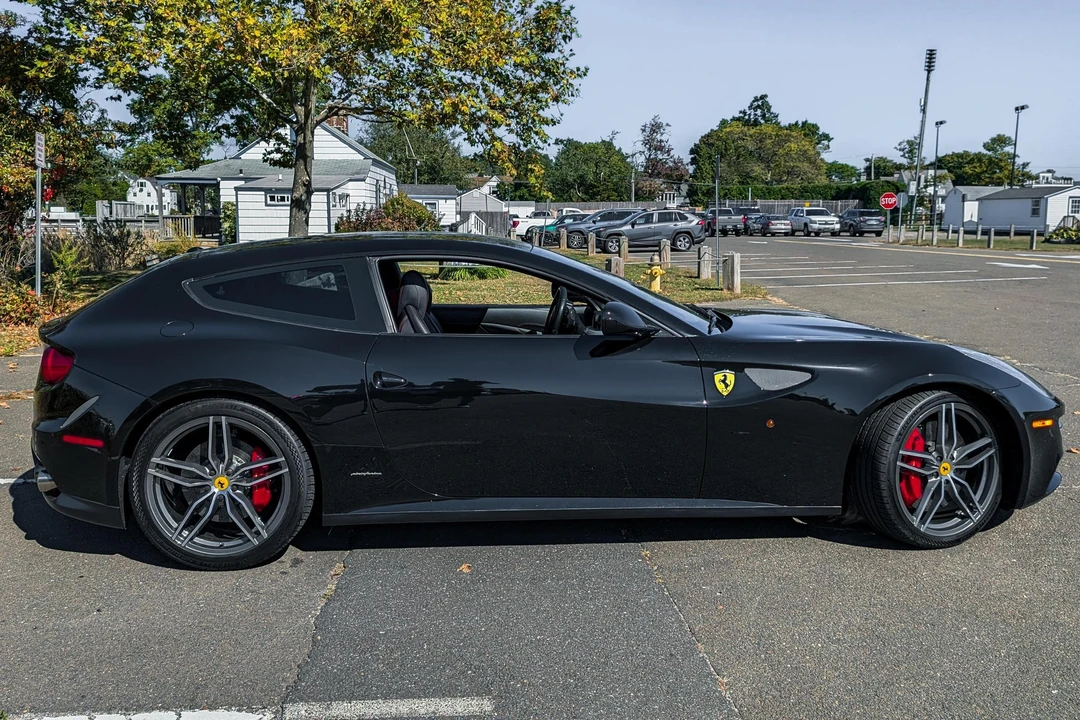 2012 Ferrari FF - Image 3 of 31