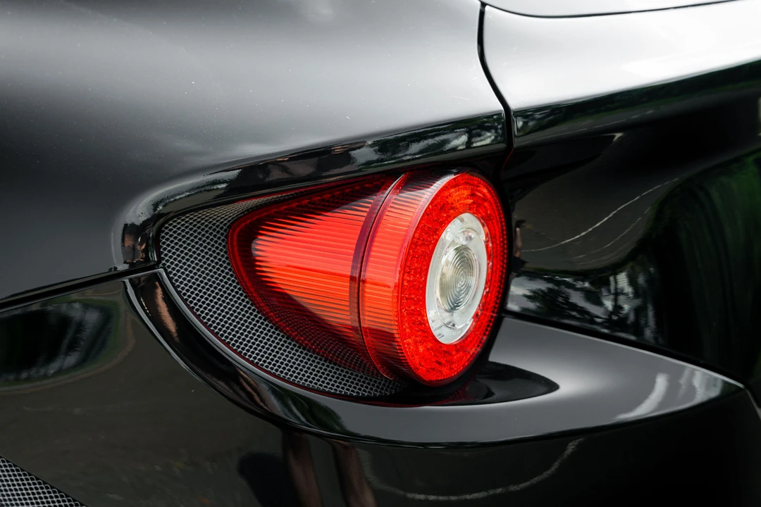 2012 Ferrari FF - Image 14 of 31