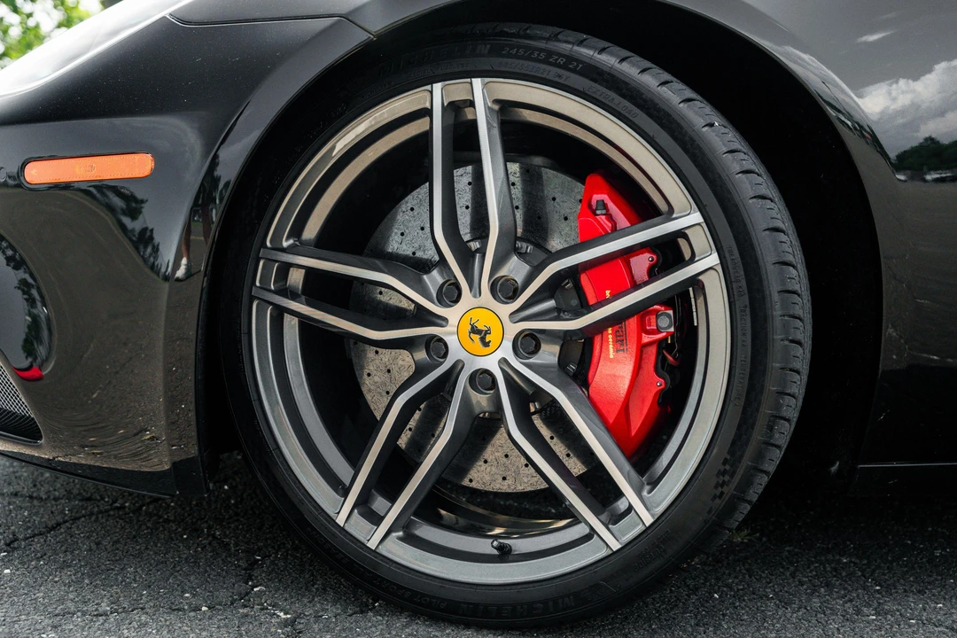 2012 Ferrari FF - Image 16 of 31