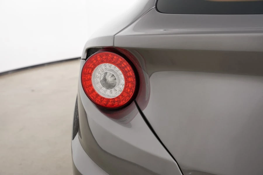 2012 Ferrari FF - Image 29 of 31