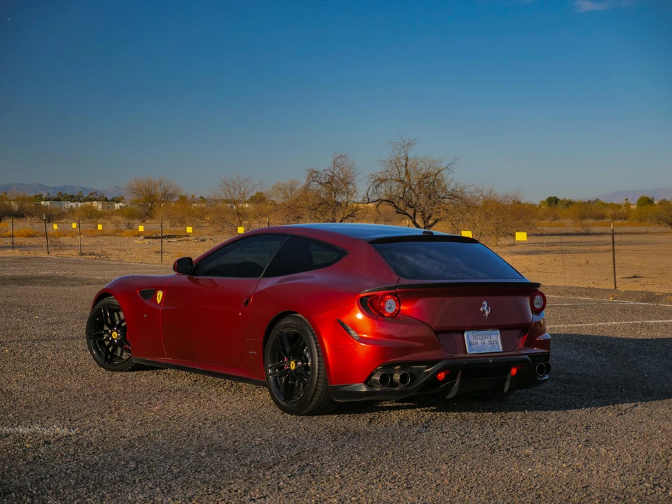 2012 Ferrari FF - Image 20 of 31